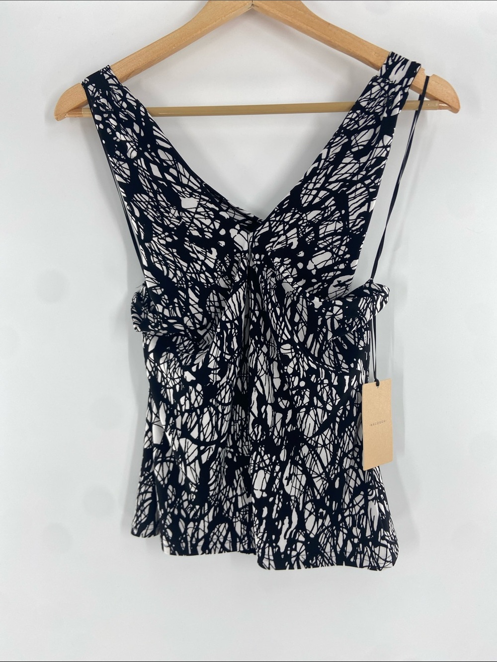 Halogen Black and White Sleeveless Top Size XS NWT